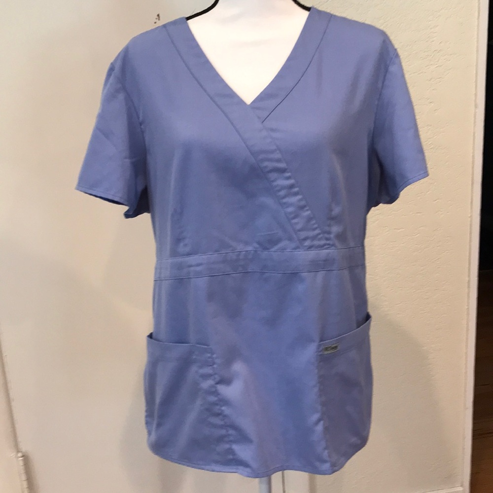 Grey’s Anatomy Light Blue Scrub Top Size XL!